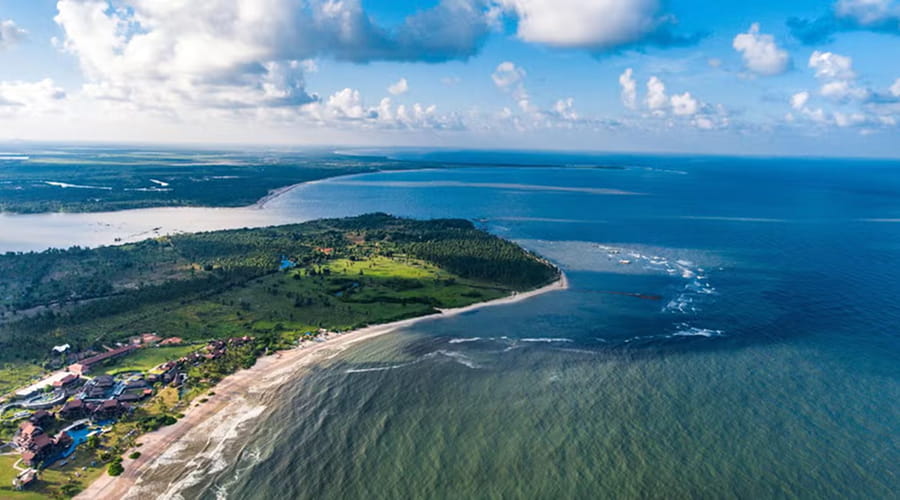 Amaya Beach Pasikudah, Sri Lanka