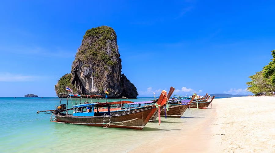 Holiday Inn Resort, Ao Nang Beach, Krabi Province, Thailand