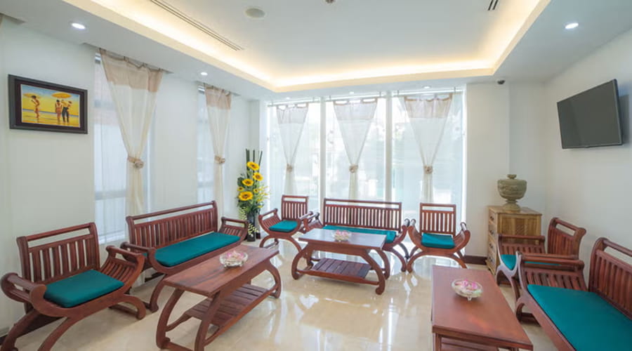 Phnom Penh Katari Hotel, Cambodia