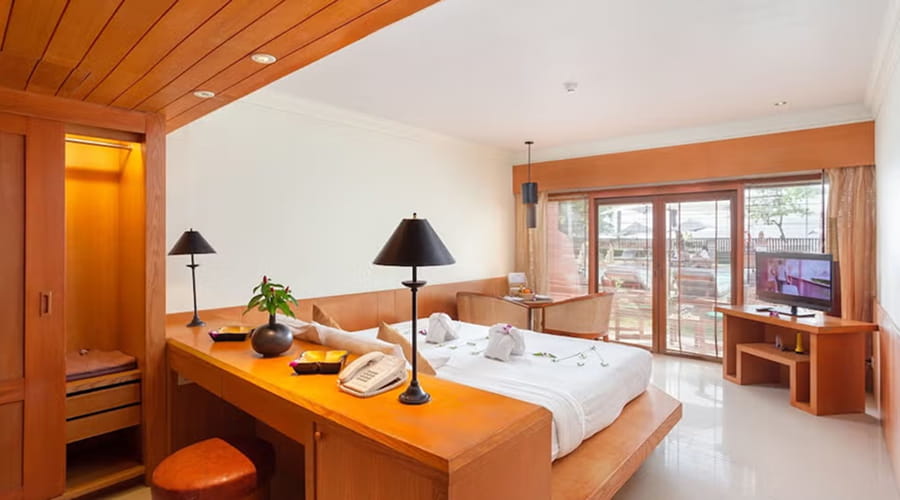 Seaview Patong Hotel, Phuket Province, Thailand